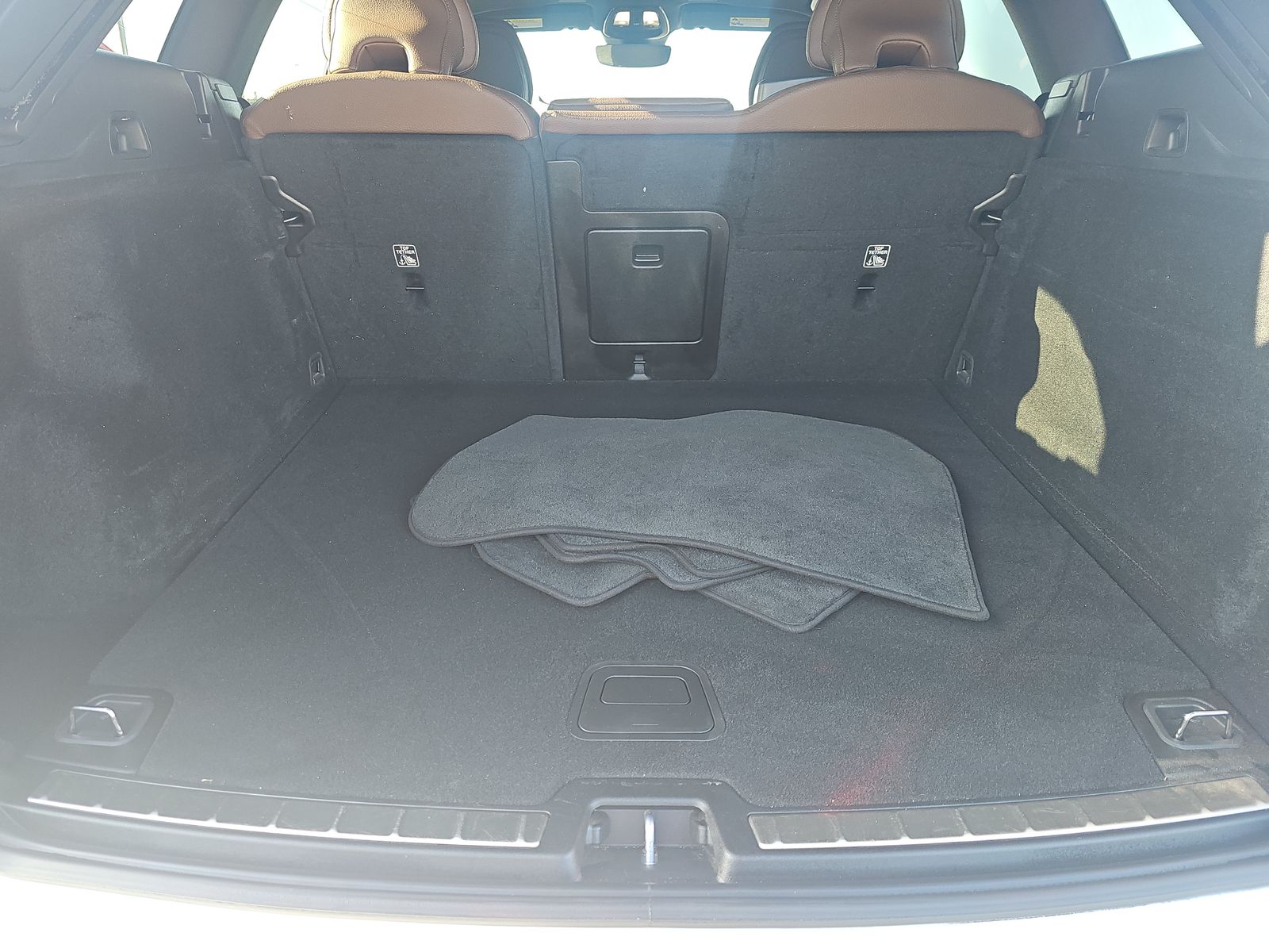 2022 Volvo XC60 B5 Momentum AWD