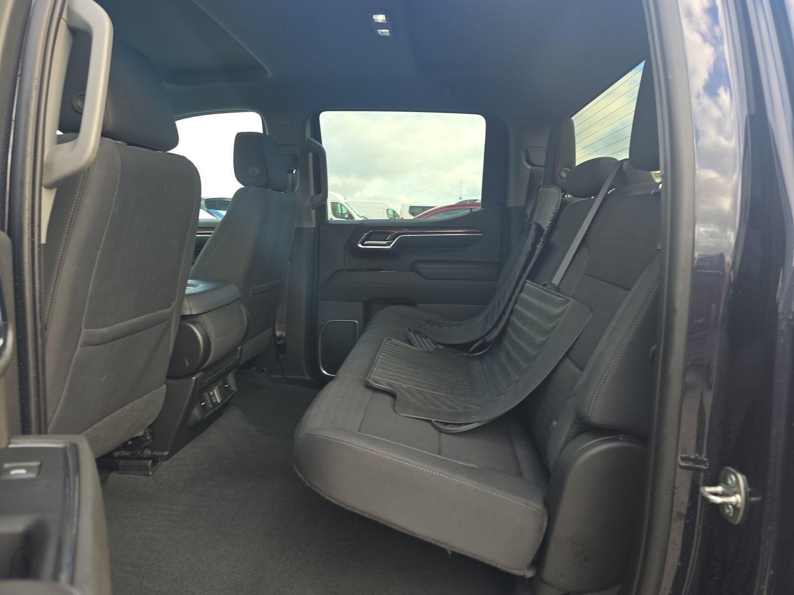 2022 Chevrolet Silverado 1500 LT AWD