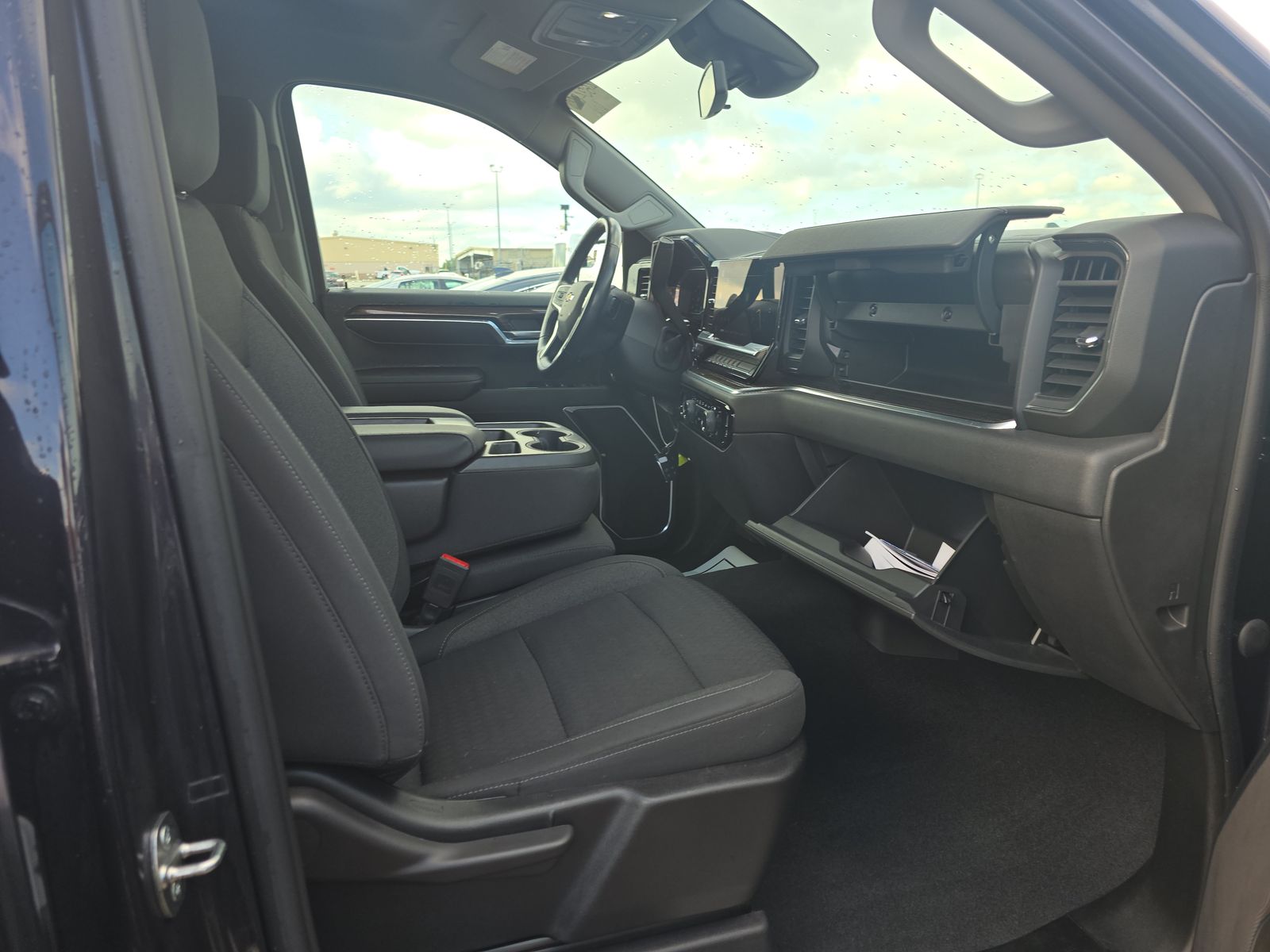 2022 Chevrolet Silverado 1500 LT AWD