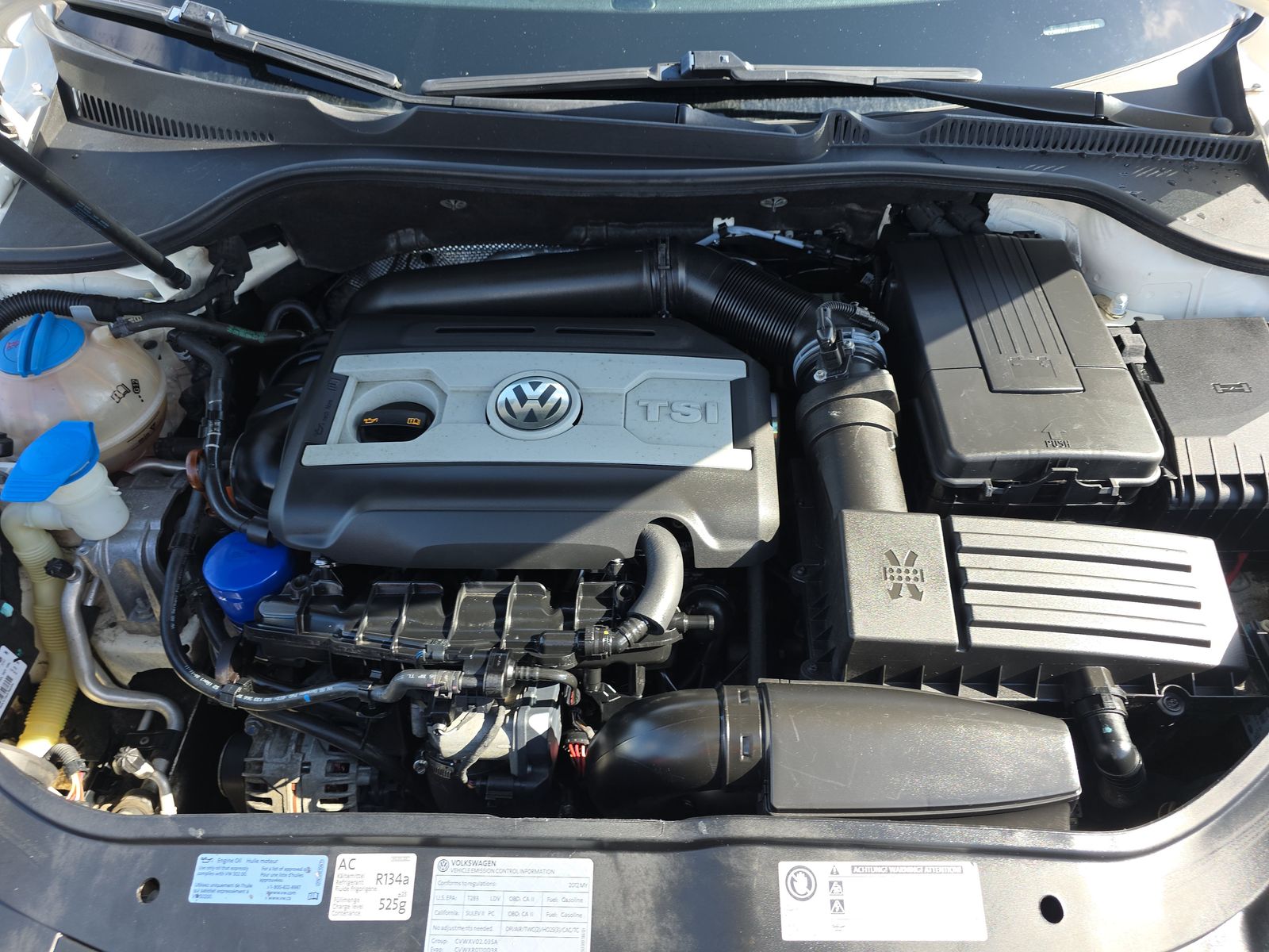 2012 Volkswagen Eos 2.0T Komfort FWD