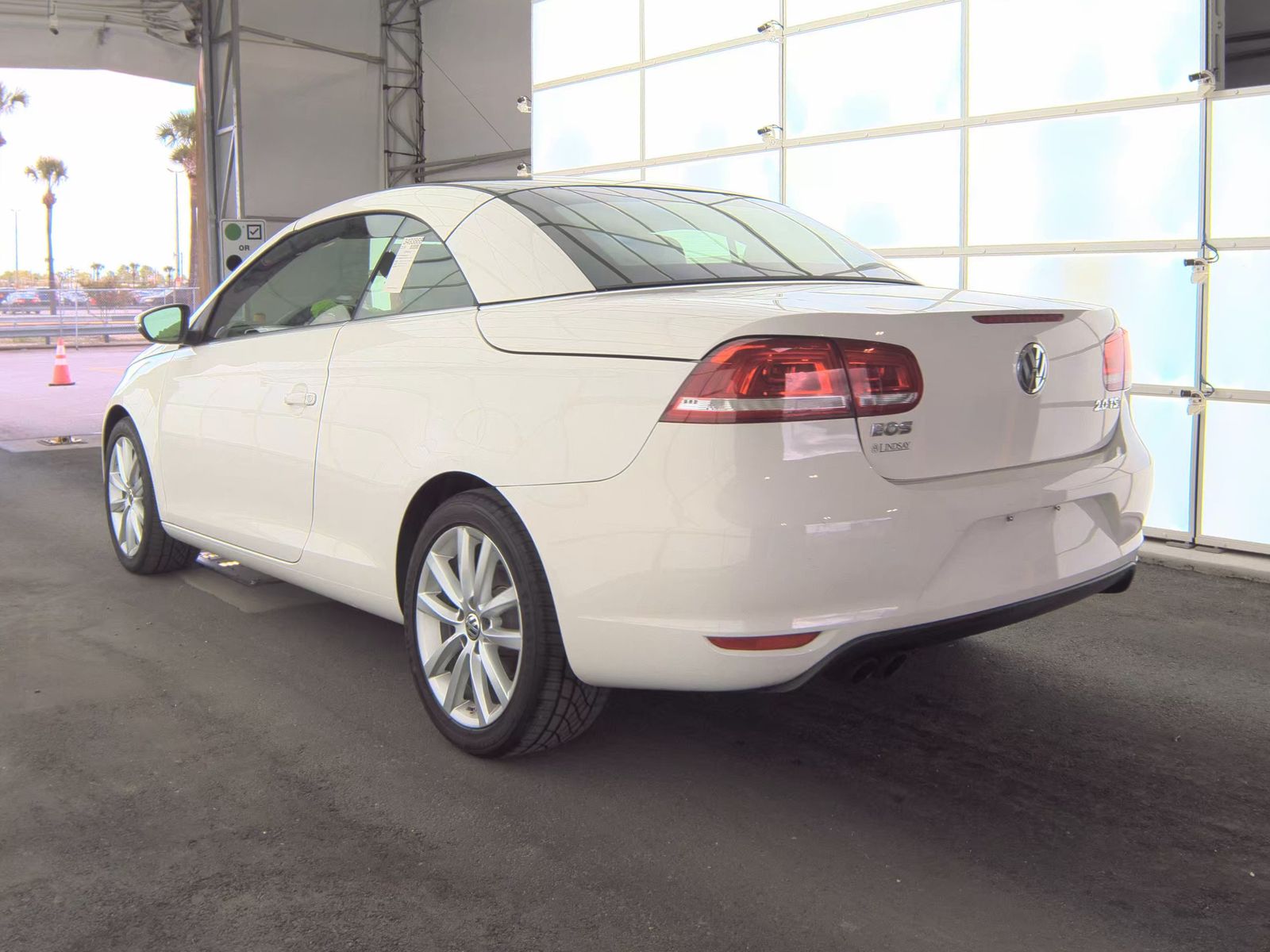 2012 Volkswagen Eos 2.0T Komfort FWD