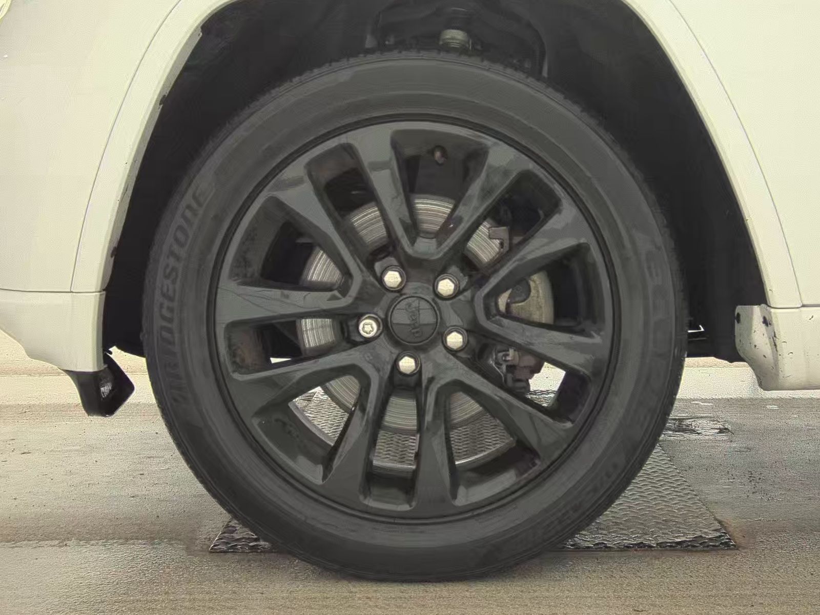 2022 Jeep Grand Cherokee Laredo X AWD