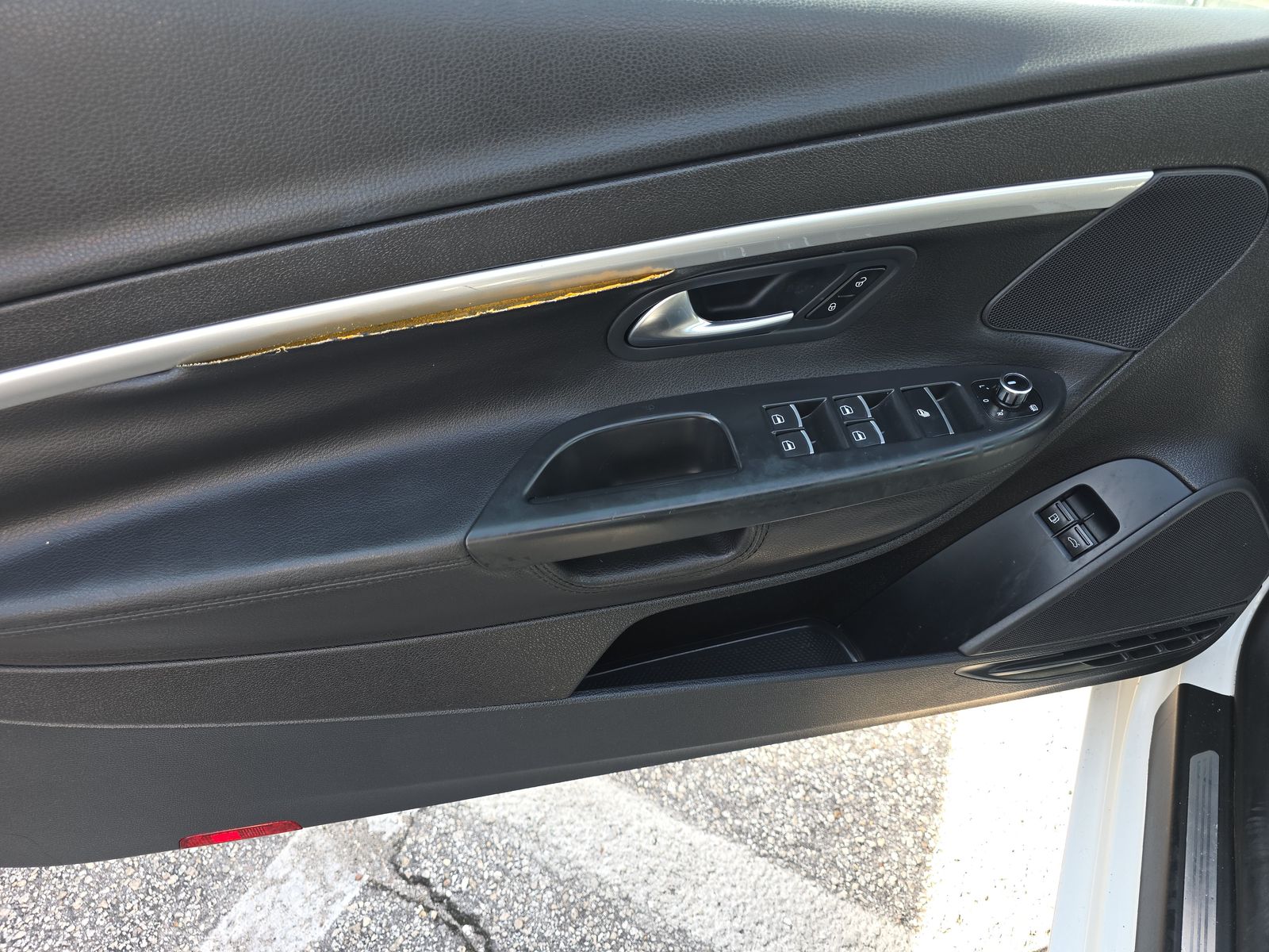 2012 Volkswagen Eos 2.0T Komfort FWD