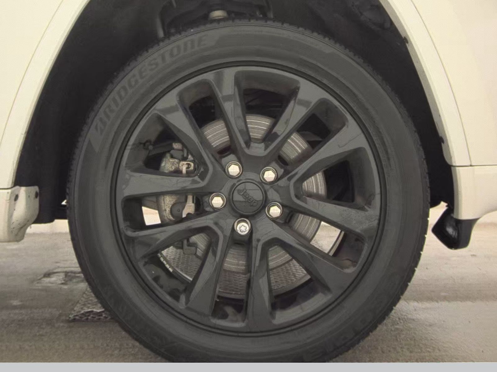 2022 Jeep Grand Cherokee Laredo X AWD