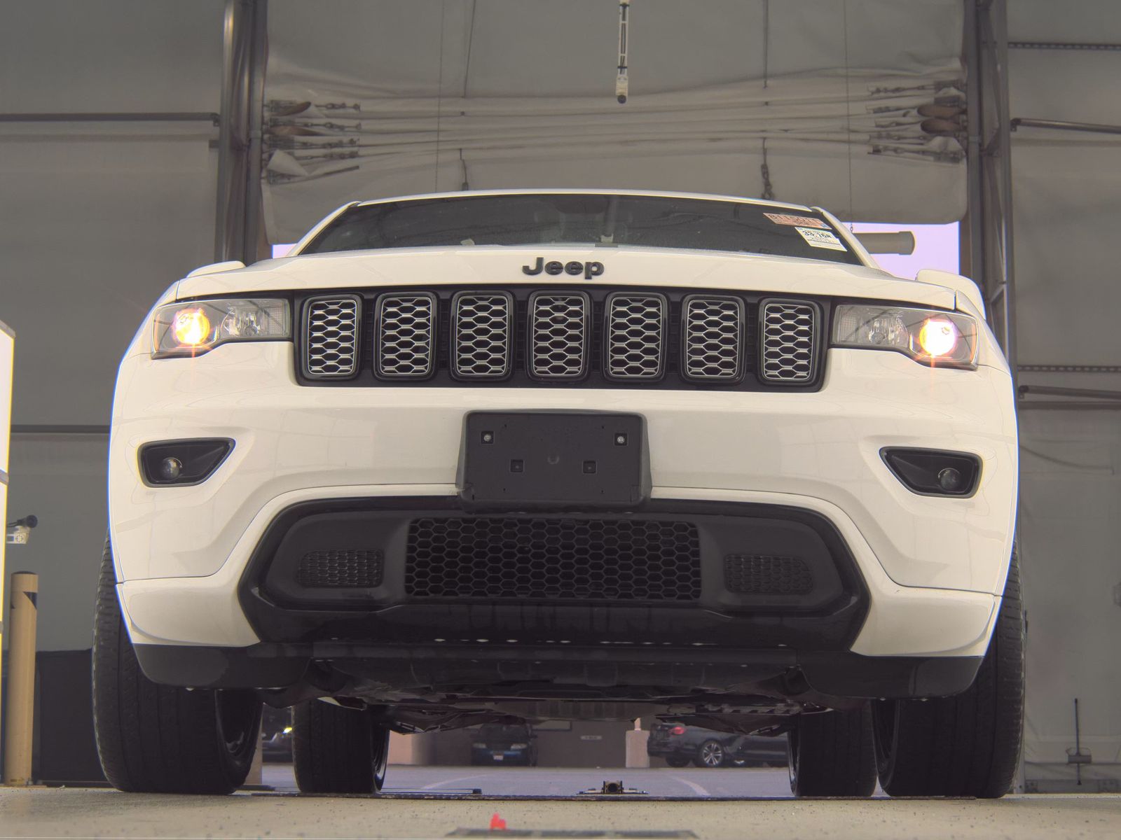 2022 Jeep Grand Cherokee Laredo X AWD