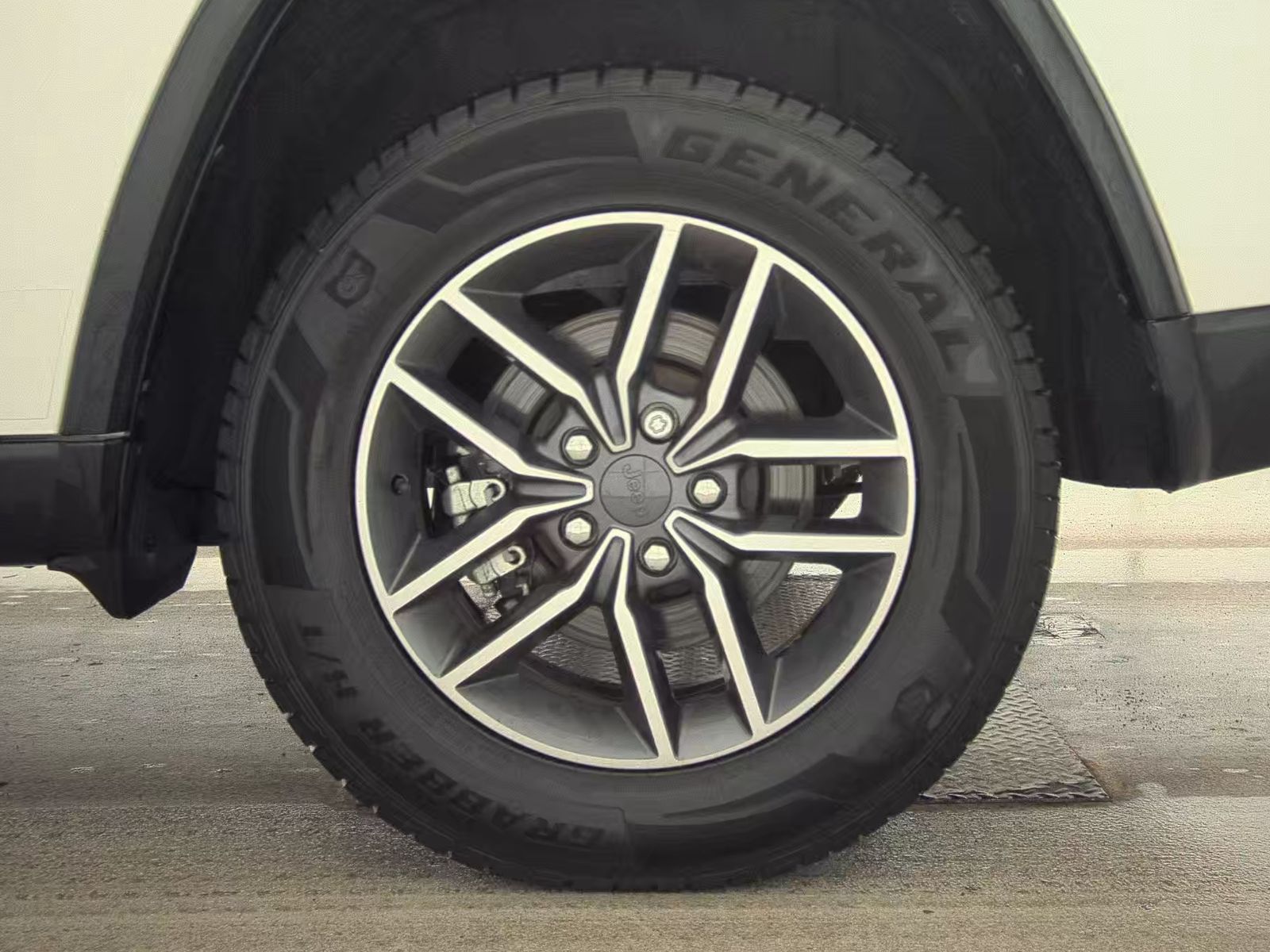 2022 Jeep Grand Cherokee Limited AWD