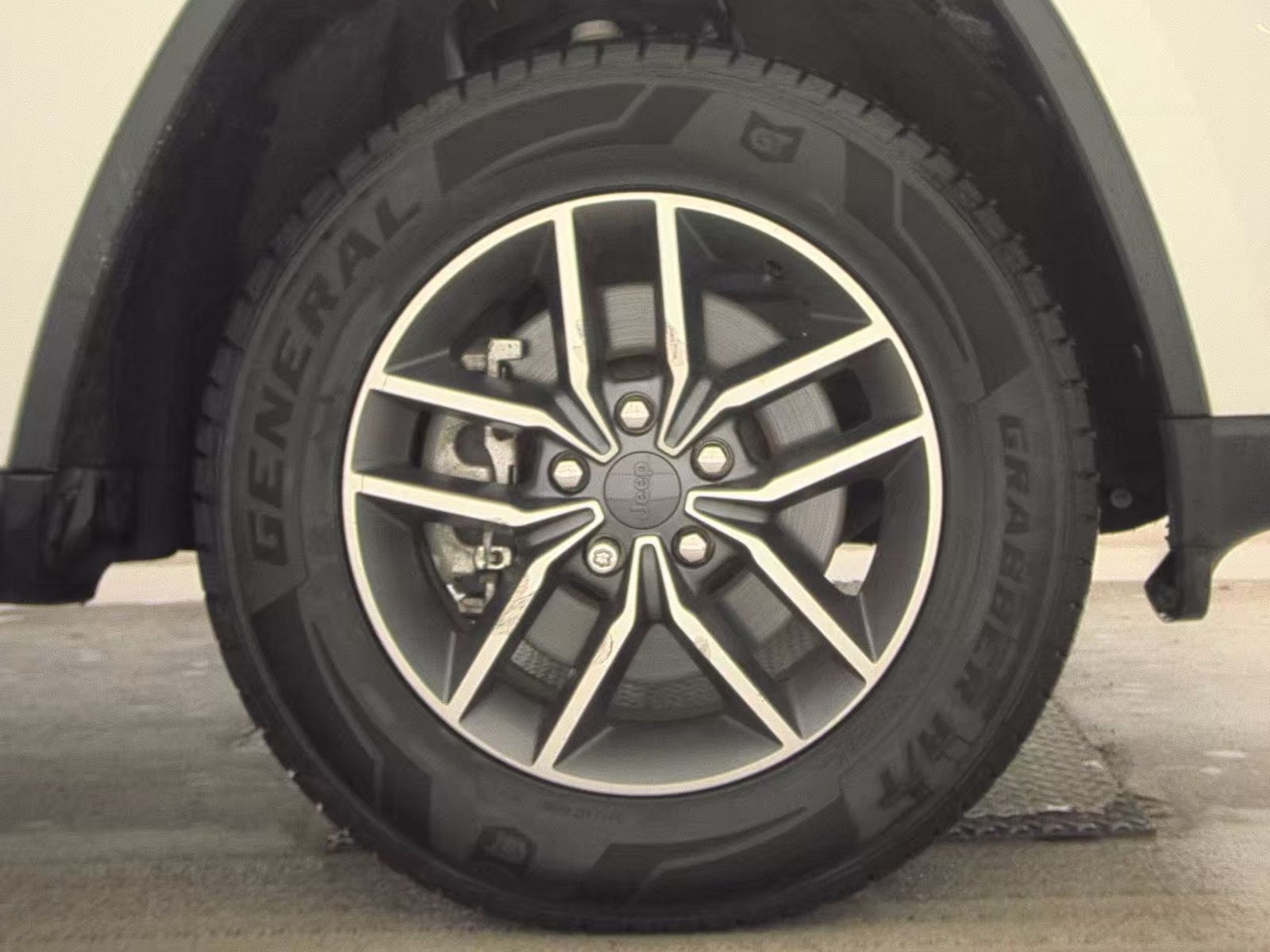 2022 Jeep Grand Cherokee Limited AWD