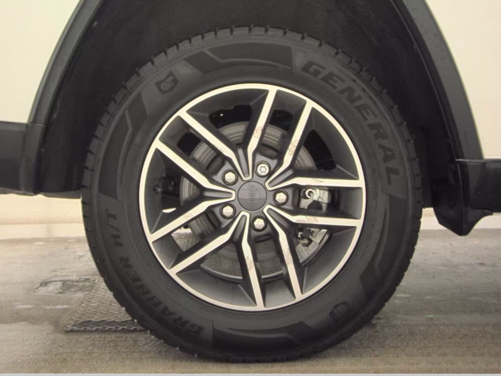 2022 Jeep Grand Cherokee Limited AWD