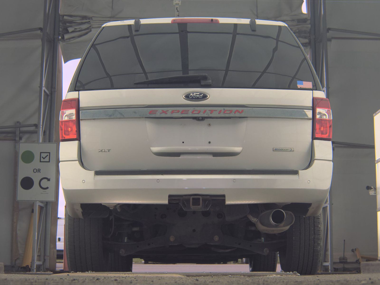 FORD EXPEDITION - 8