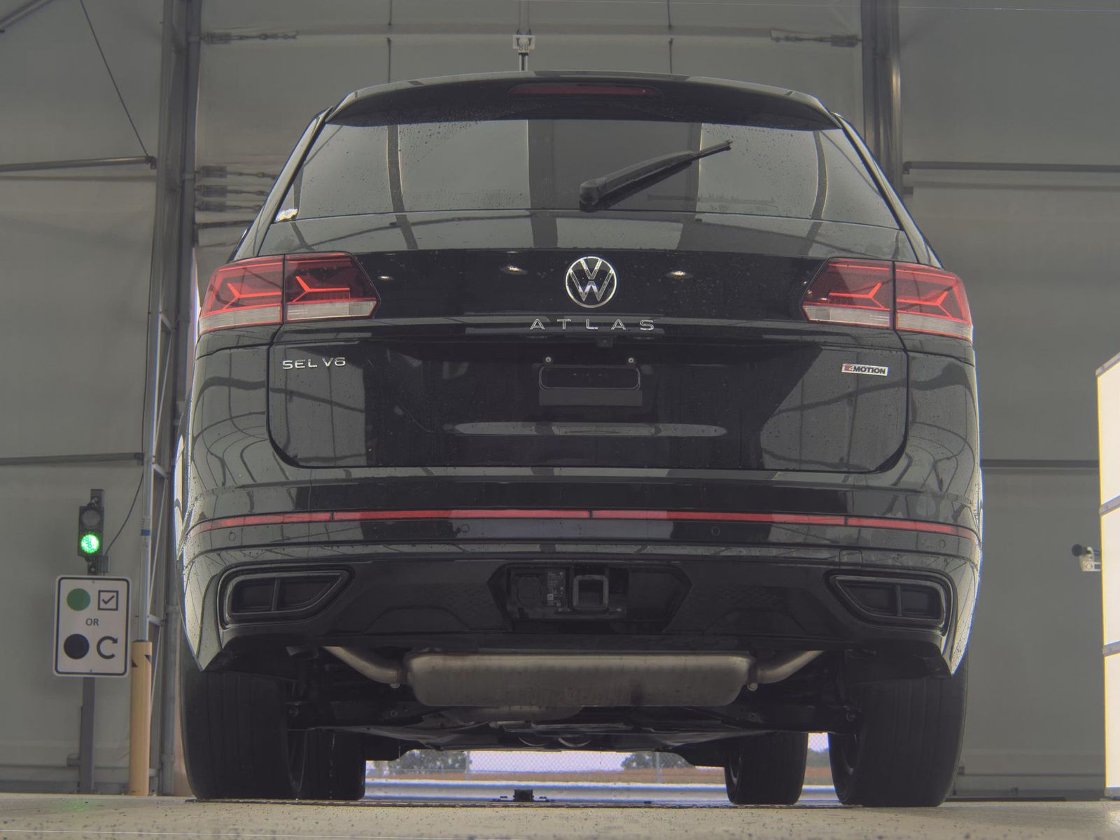 2022 Volkswagen Atlas 3.6L SEL R-Line Black AWD