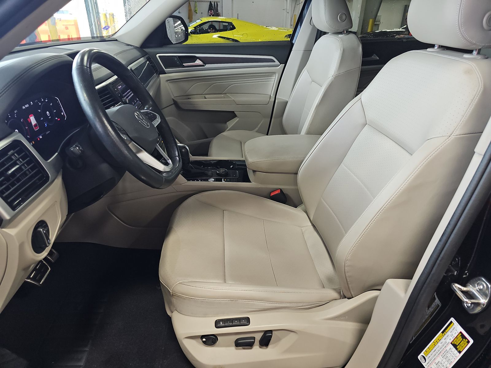 2022 Volkswagen Atlas 3.6L SEL R-Line Black AWD