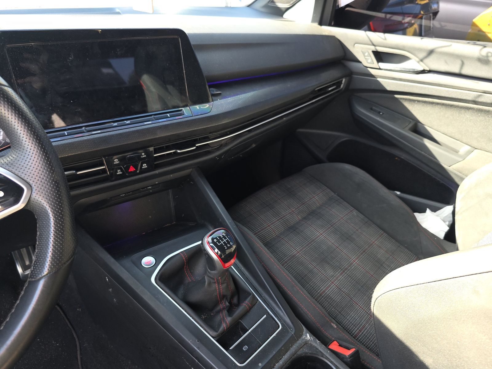 2022 Volkswagen Golf GTI 2.0T SE FWD