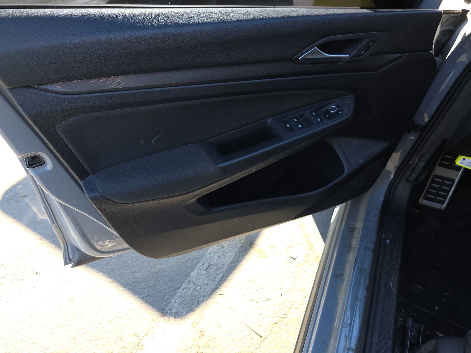 2022 Volkswagen Golf GTI 2.0T SE FWD