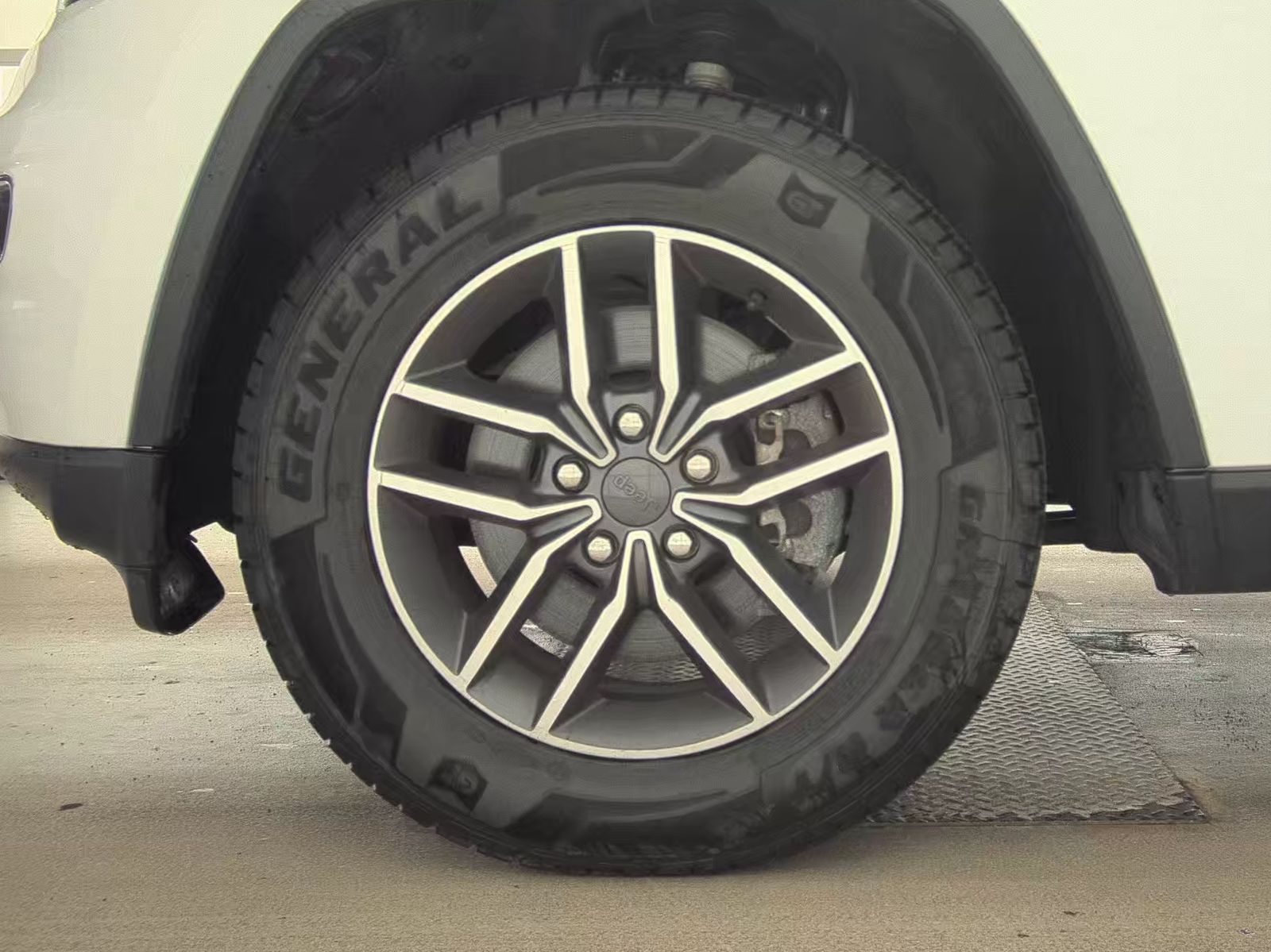 2022 Jeep Grand Cherokee Limited AWD