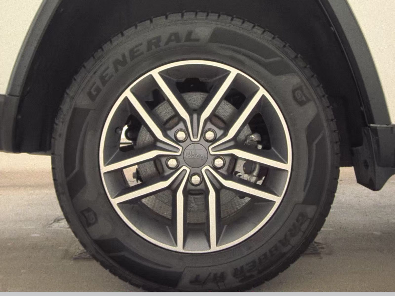 2022 Jeep Grand Cherokee Limited AWD