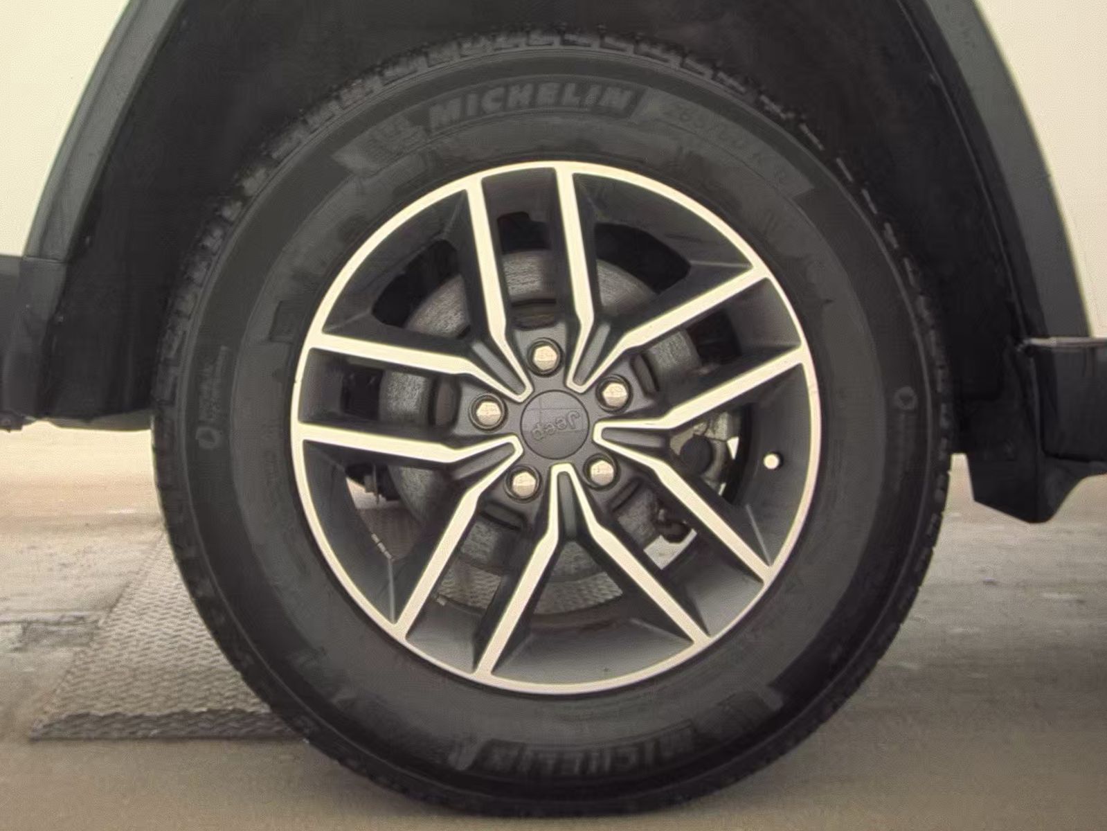 2022 Jeep Grand Cherokee Limited AWD