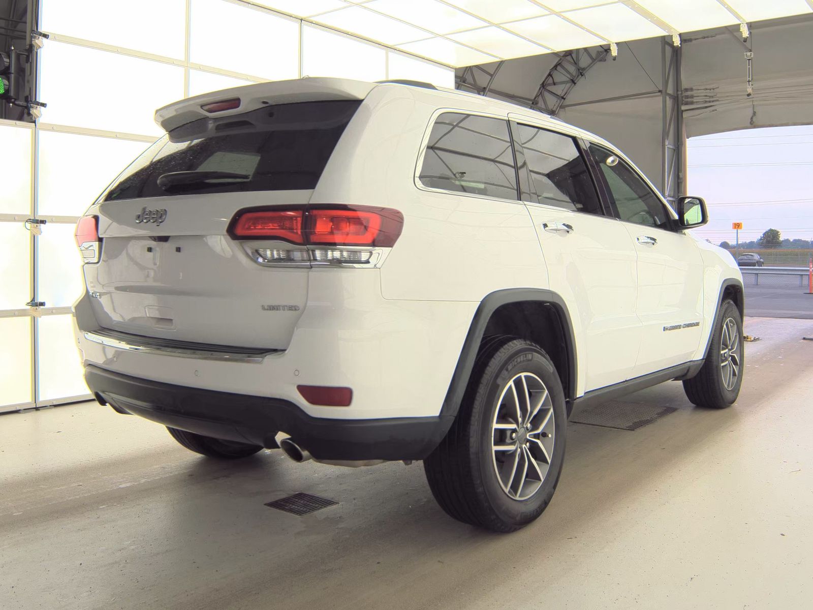2022 Jeep Grand Cherokee Limited AWD