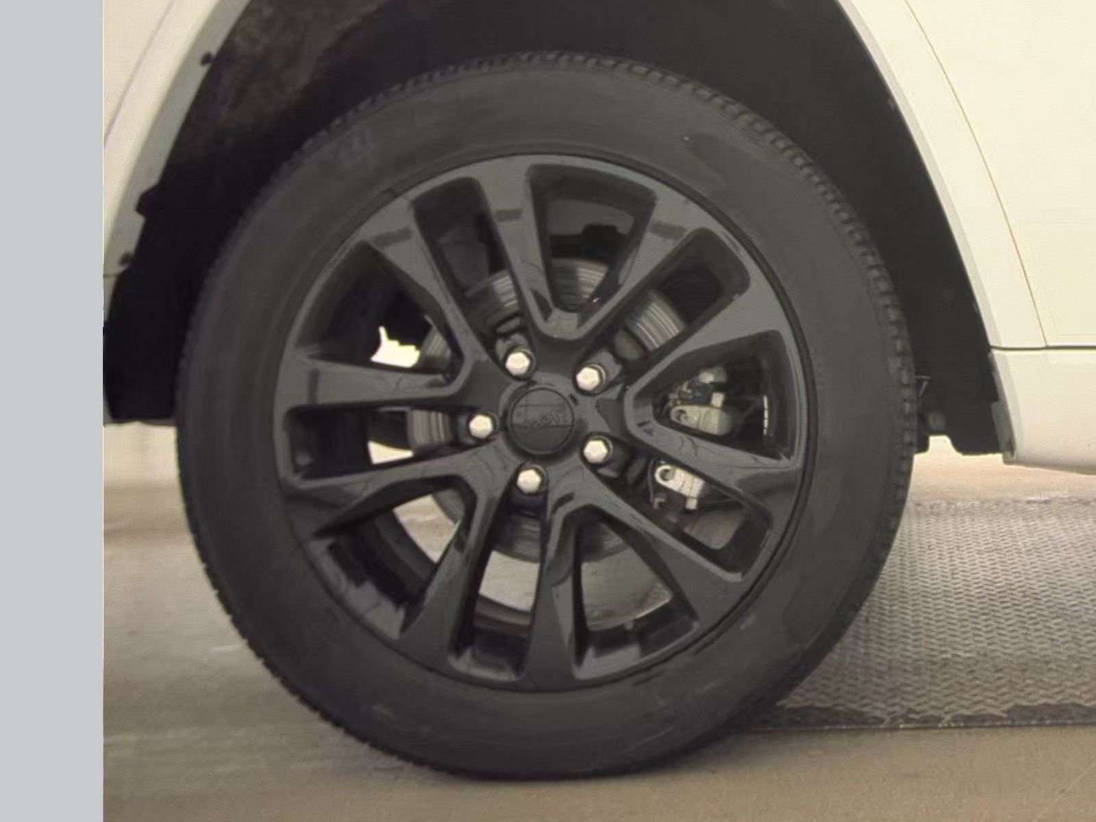 2022 Jeep Grand Cherokee Laredo X AWD