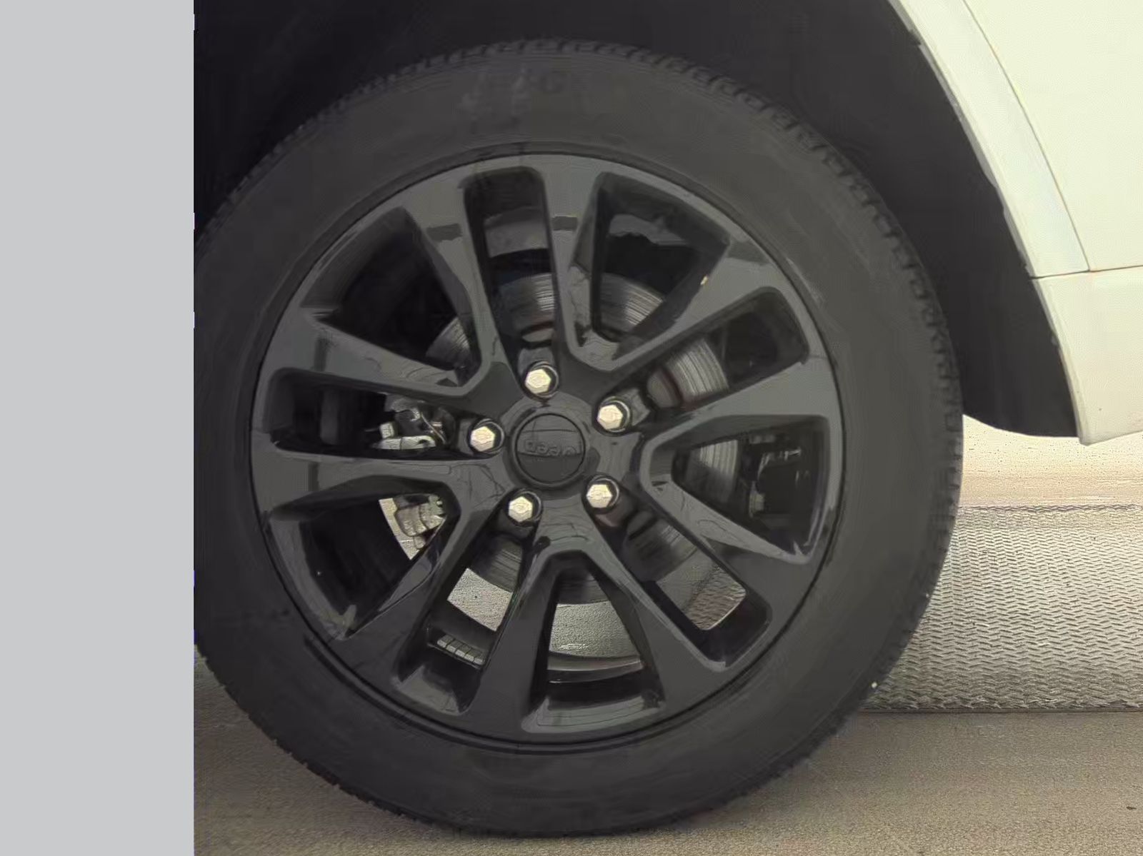 2022 Jeep Grand Cherokee Laredo X AWD