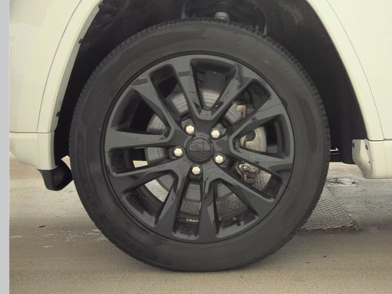 2022 Jeep Grand Cherokee Laredo X AWD