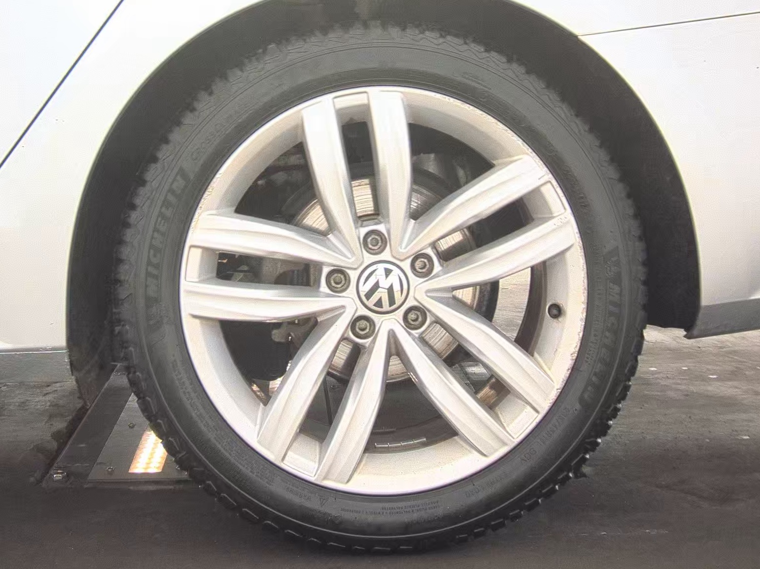2019 Volkswagen Passat 2.0T Wolfsburg Edition FWD