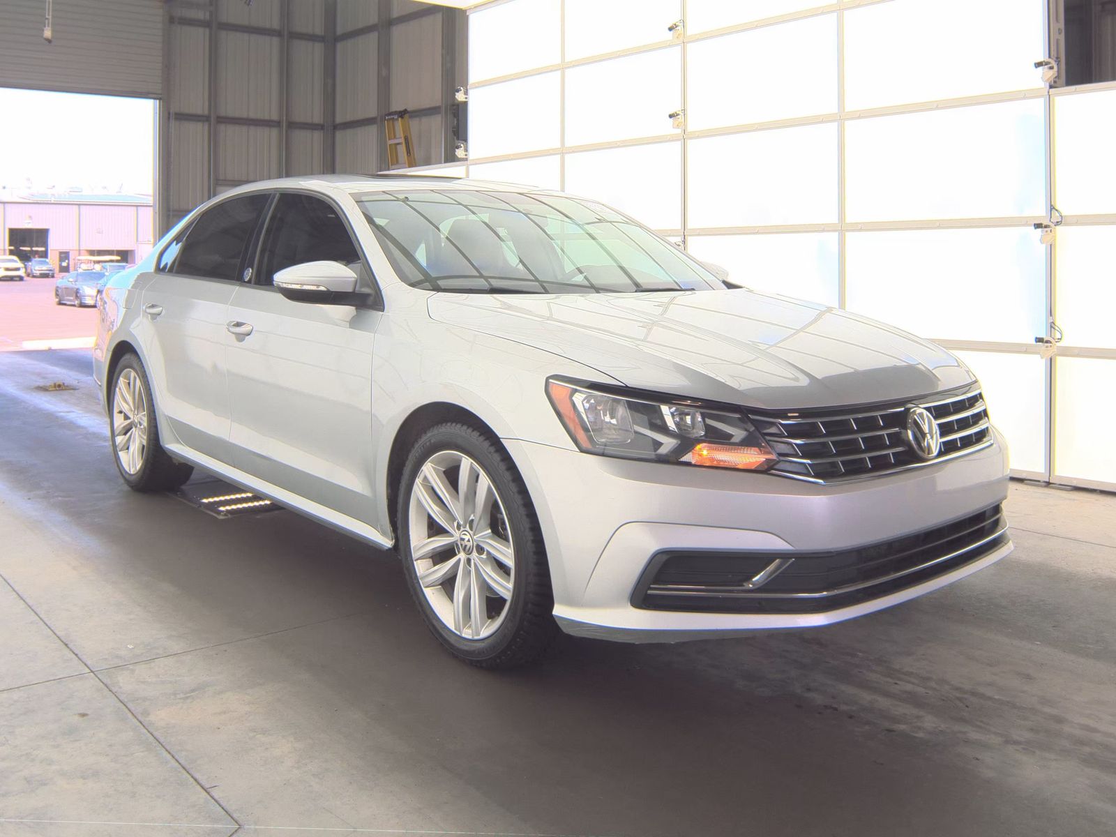 2019 Volkswagen Passat 2.0T Wolfsburg Edition FWD