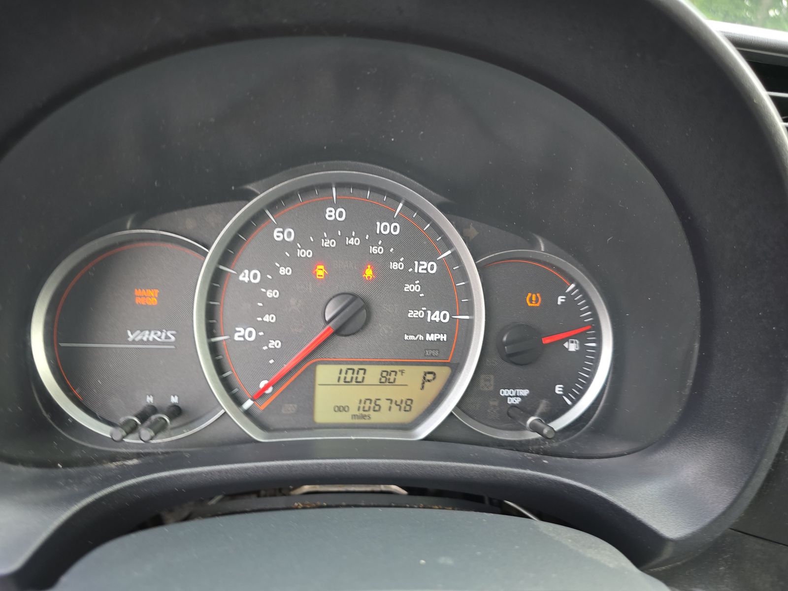 2014 Toyota Yaris L FWD