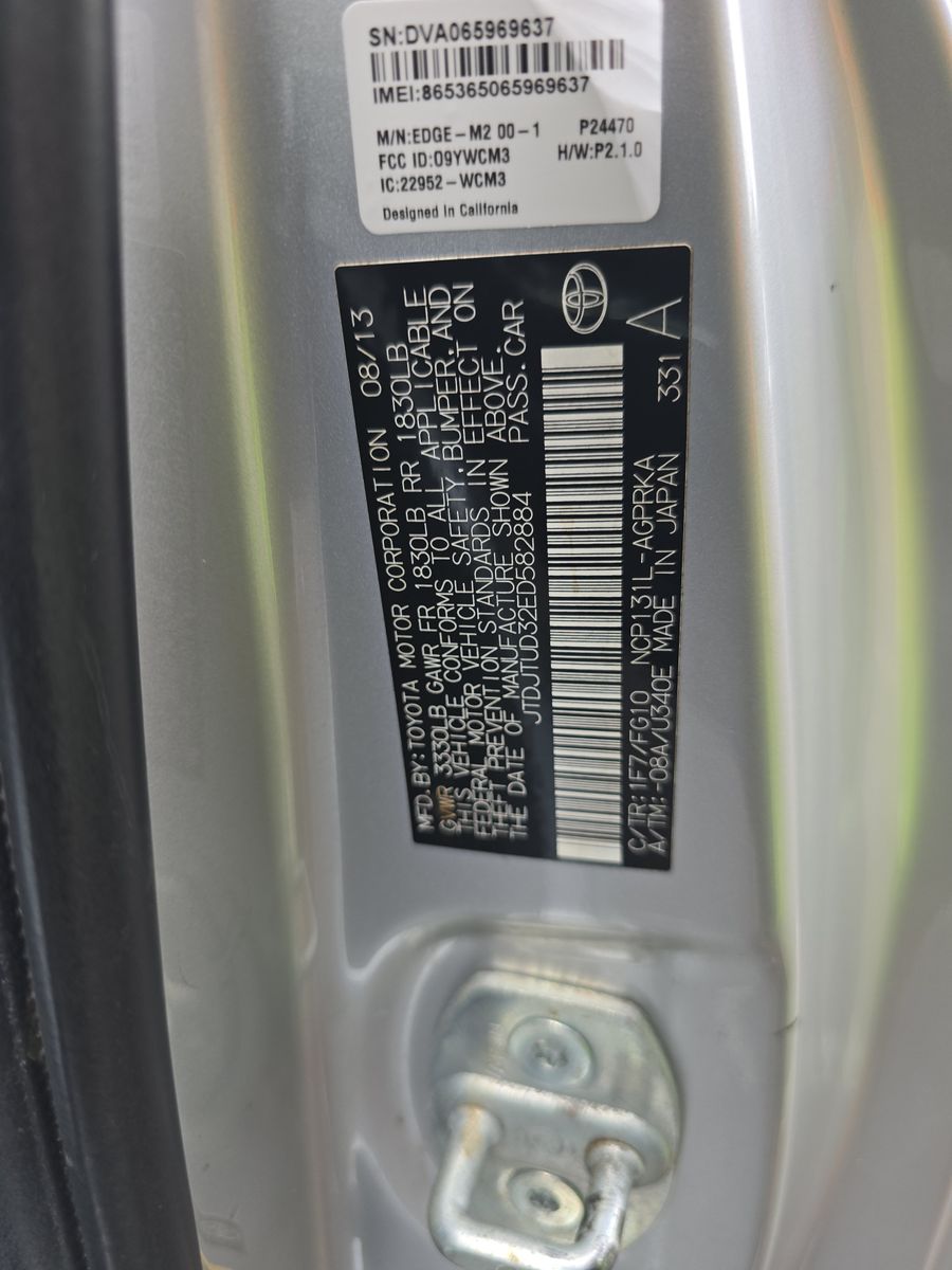 2014 Toyota Yaris L FWD