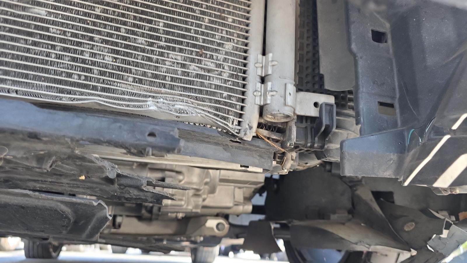 2022 Volkswagen Golf GTI 2.0T SE FWD