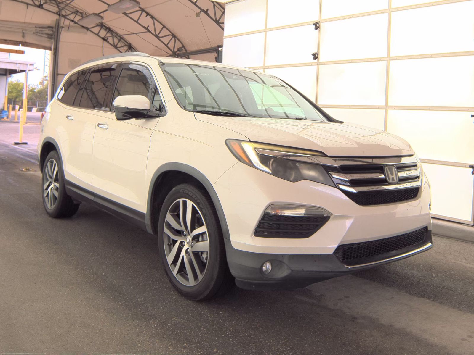 2016 Honda Pilot Touring FWD