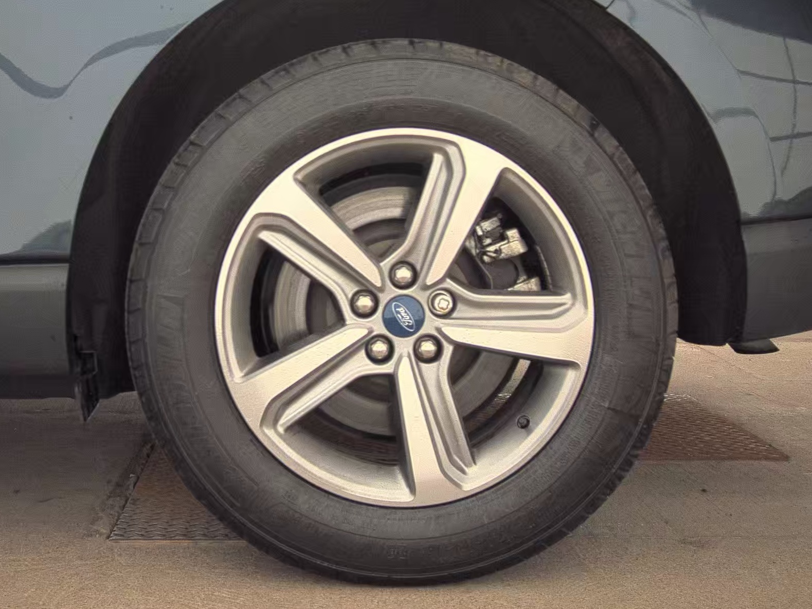 2022 Ford Edge SEL AWD
