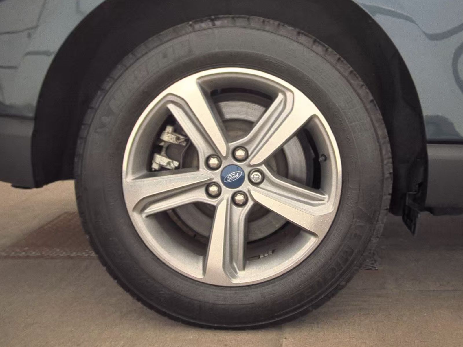 2022 Ford Edge SEL AWD