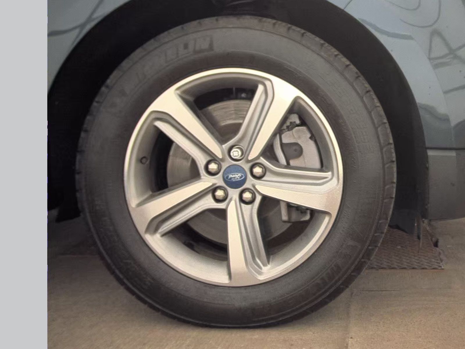 2022 Ford Edge SEL AWD