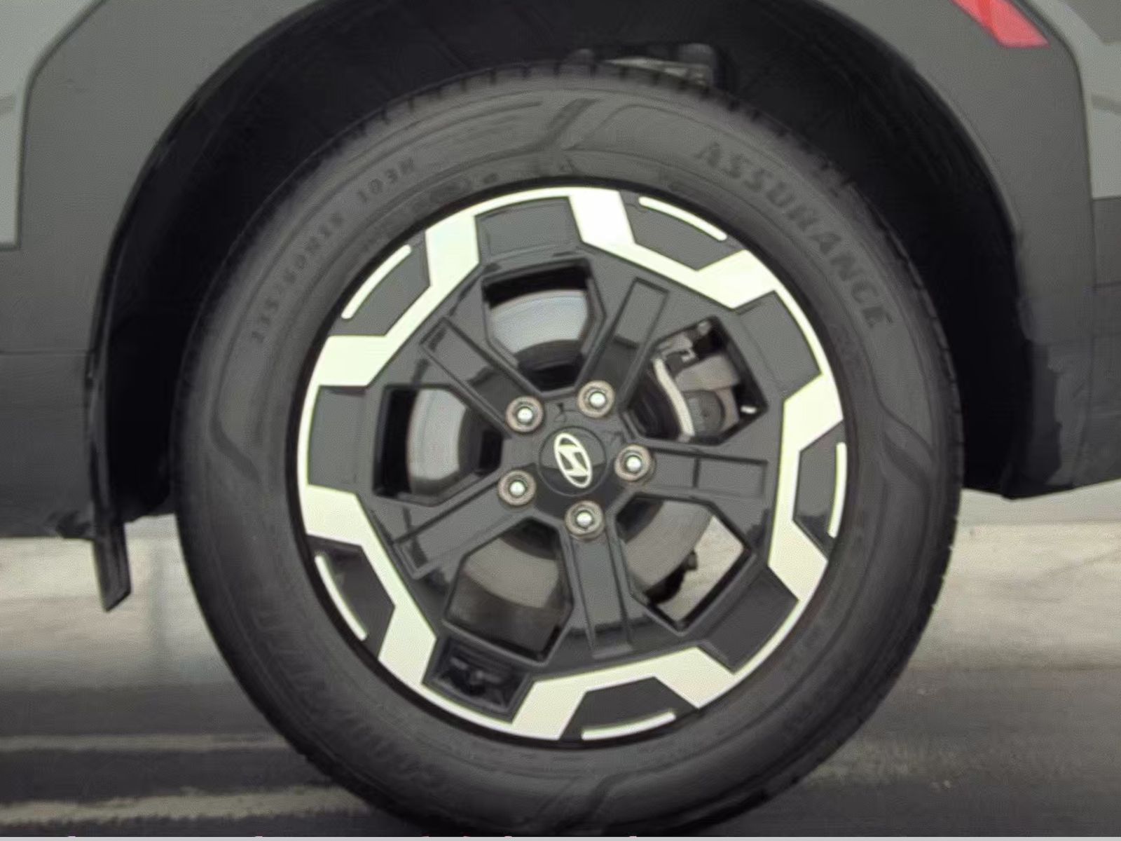 2025 Hyundai Santa Fe SEL FWD