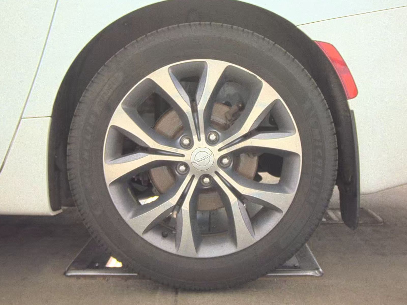 2018 Chrysler Pacifica Limited FWD