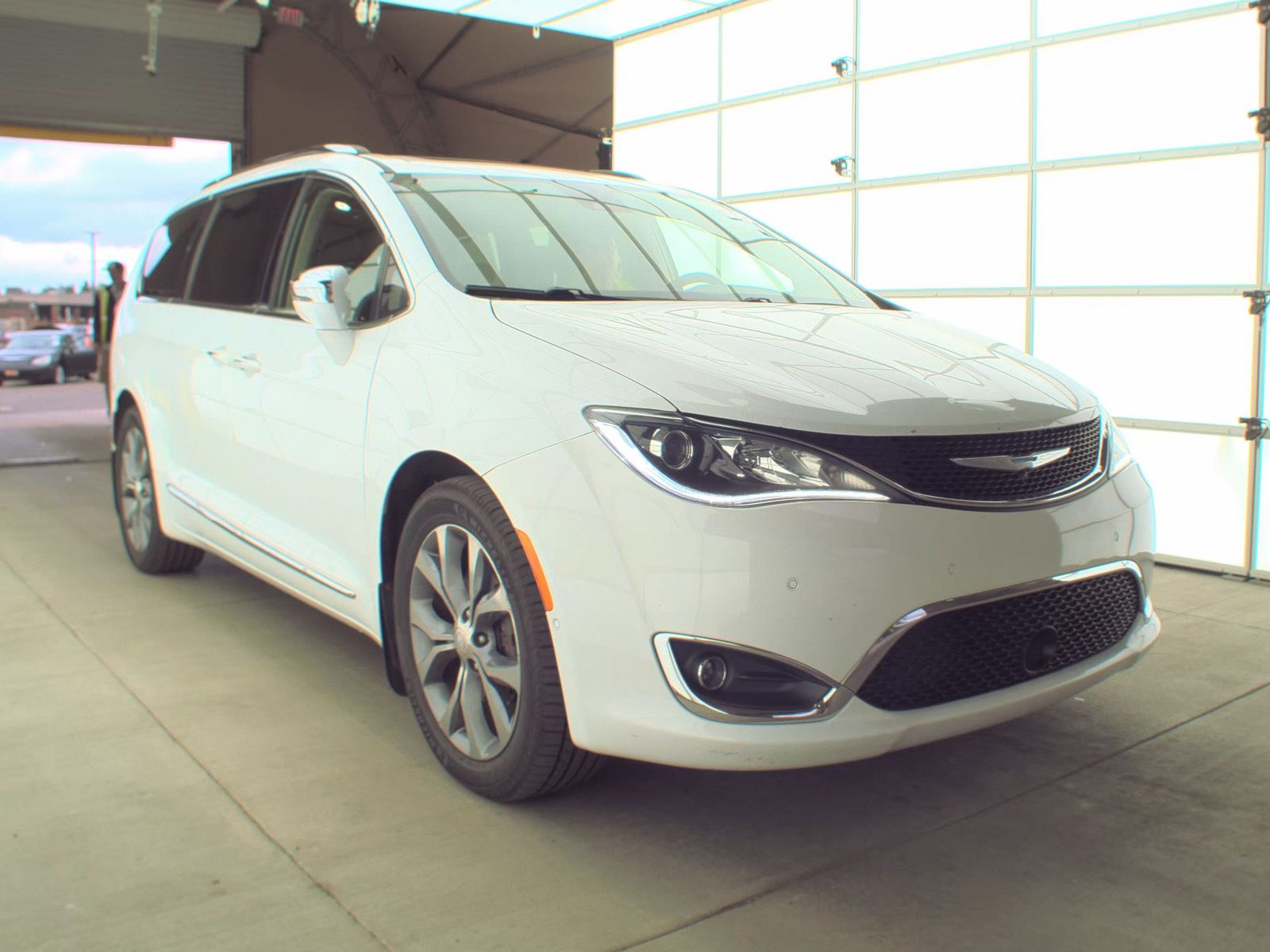 2018 Chrysler Pacifica Limited FWD