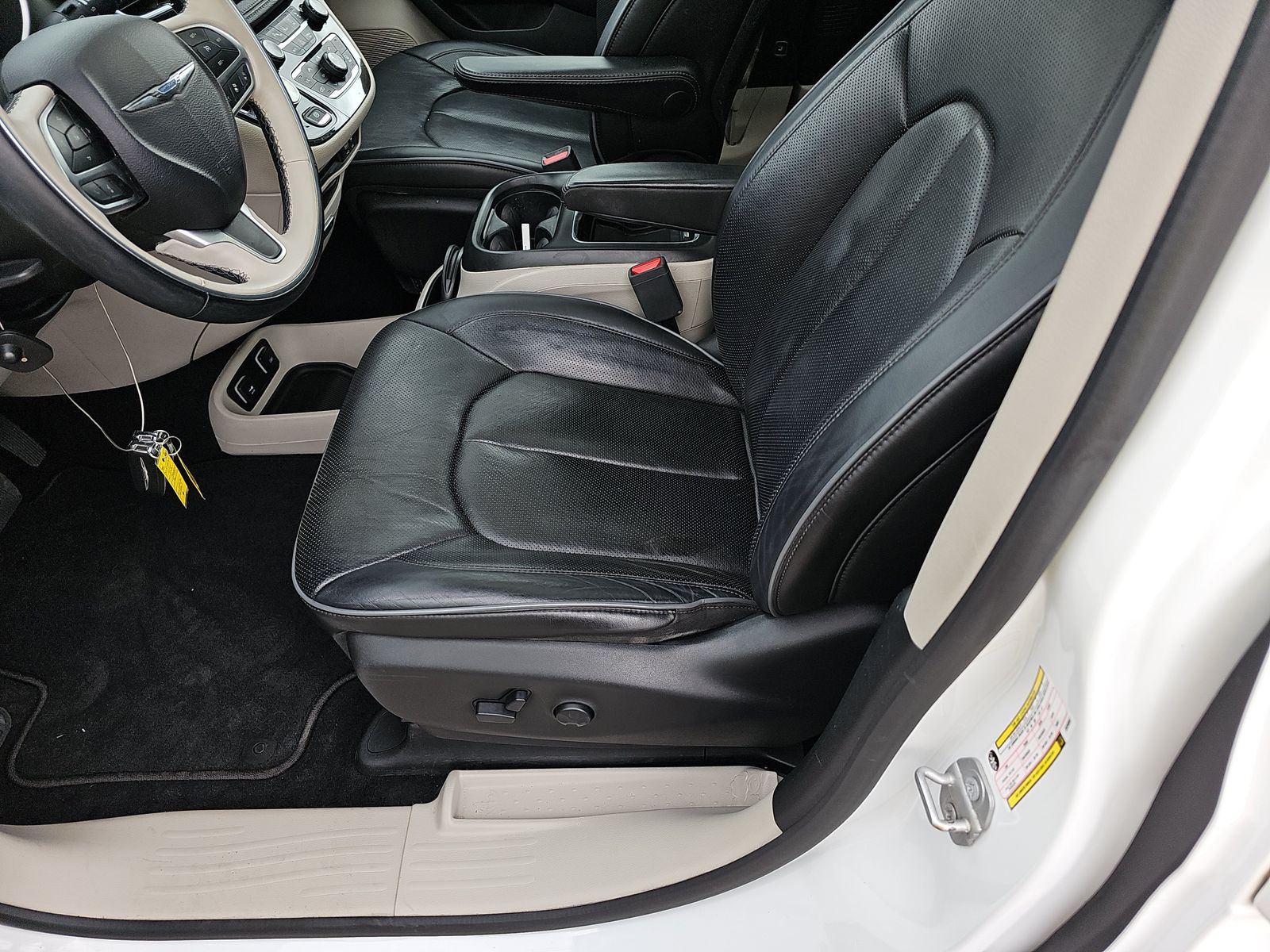 2018 Chrysler Pacifica Limited FWD