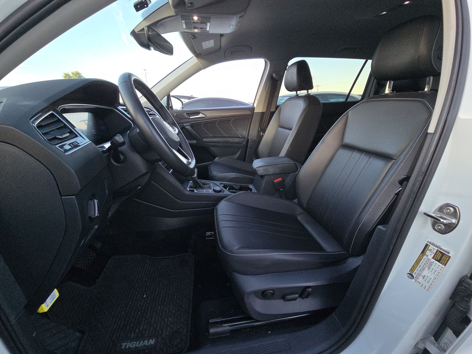 2024 Volkswagen Tiguan 2.0T SE AWD