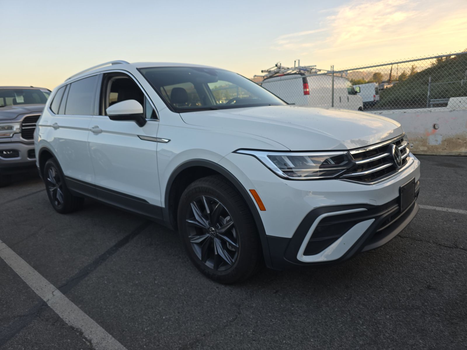 2024 Volkswagen Tiguan 2.0T SE AWD
