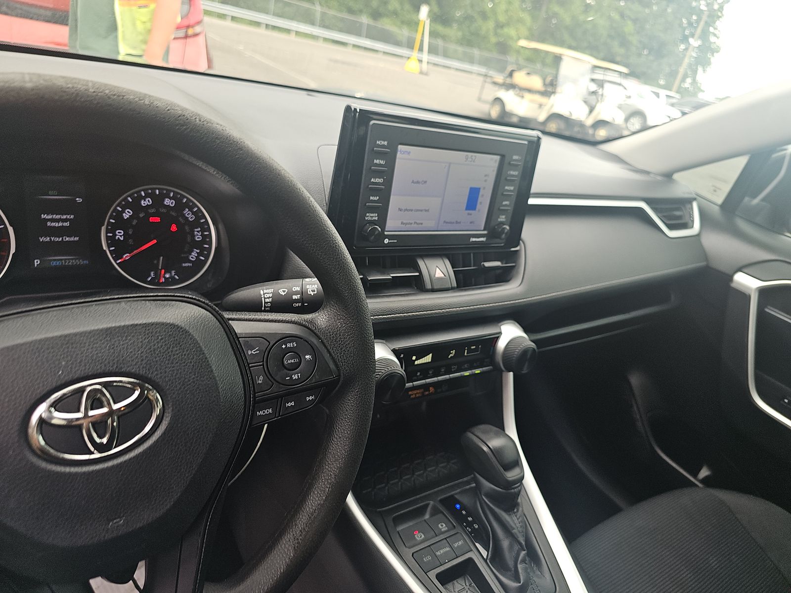 2021 Toyota RAV4 LE FWD