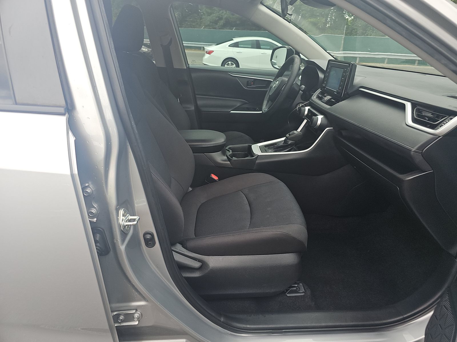2021 Toyota RAV4 LE FWD