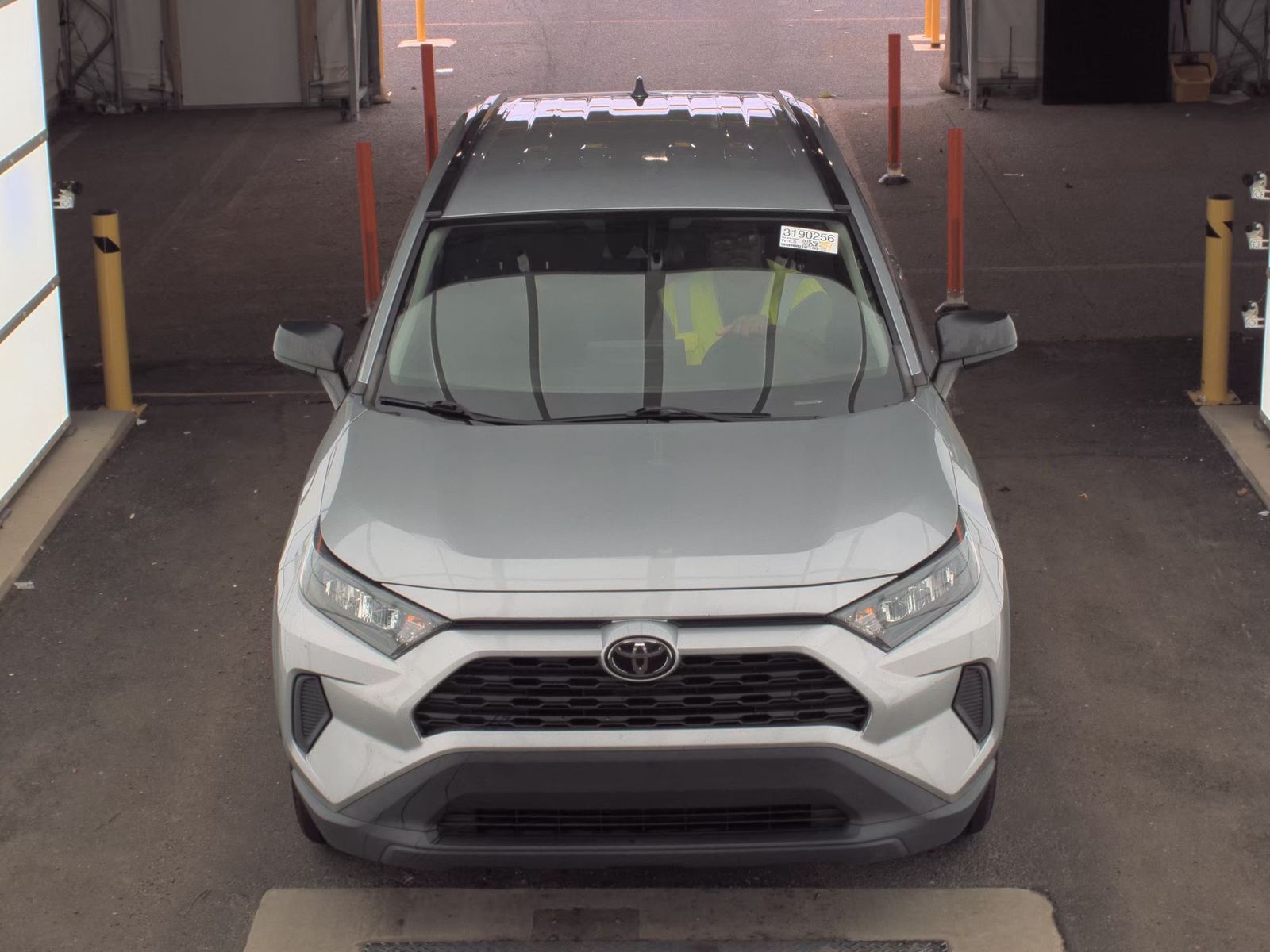 2021 Toyota RAV4 LE FWD