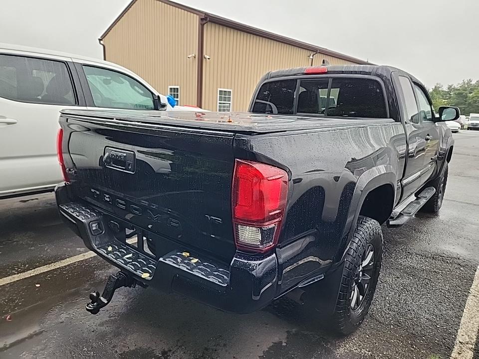 2021 Toyota Tacoma SR5 AWD