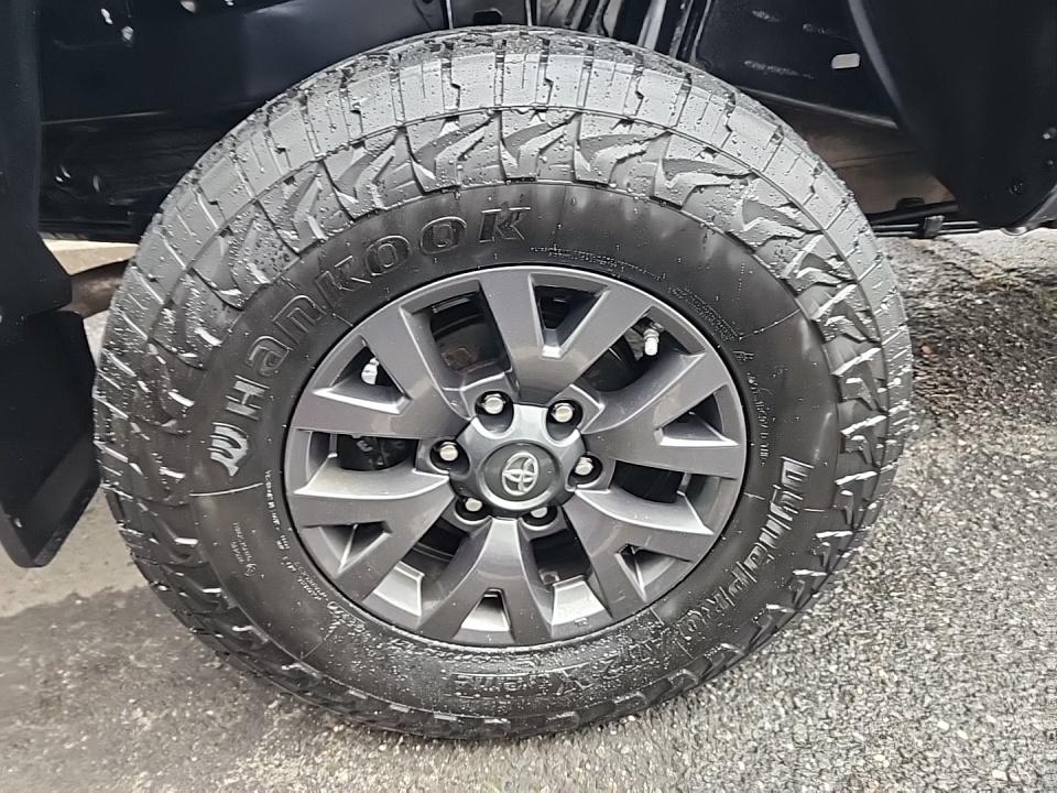 2021 Toyota Tacoma SR5 AWD