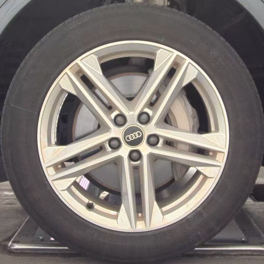 2023 Audi Q5 e Plug-In Hybrid S line Premium Plus AWD