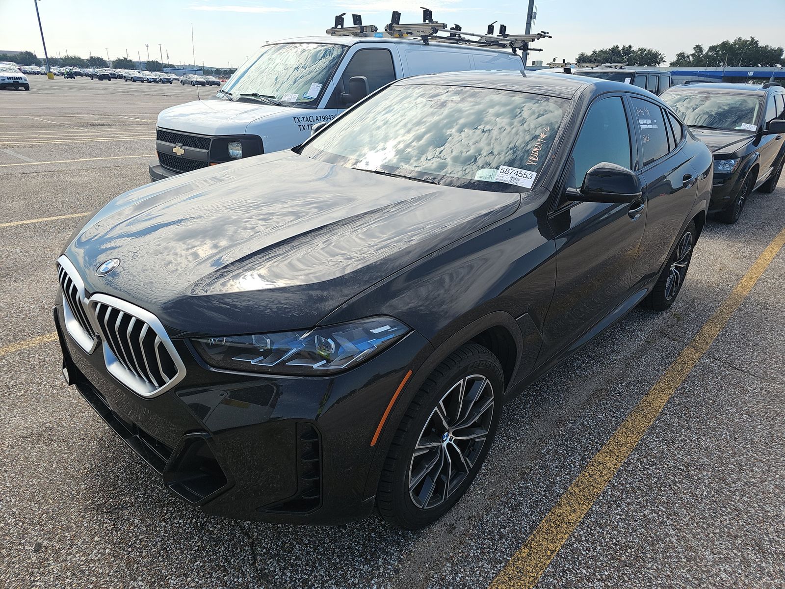 2024 BMW X6 Sports Activity Coupe xDrive40i