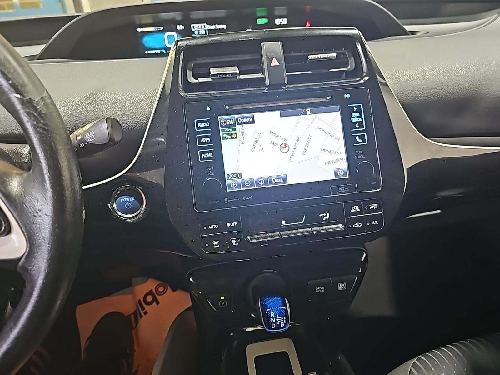 2016 Toyota Prius Three FWD