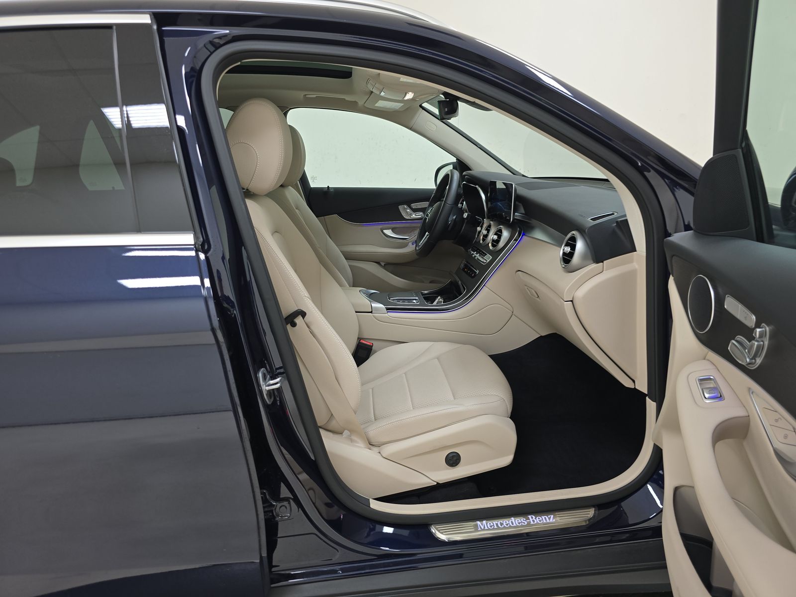 2022 Mercedes-Benz GLC GLC 300 RWD