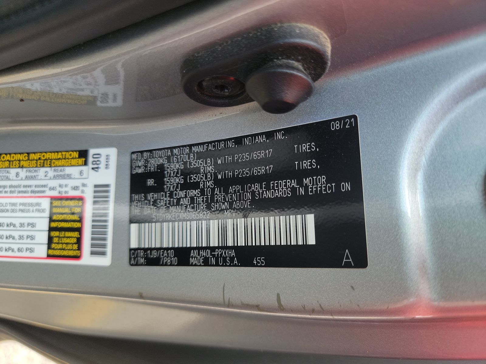 2021 Toyota Sienna XLE FWD