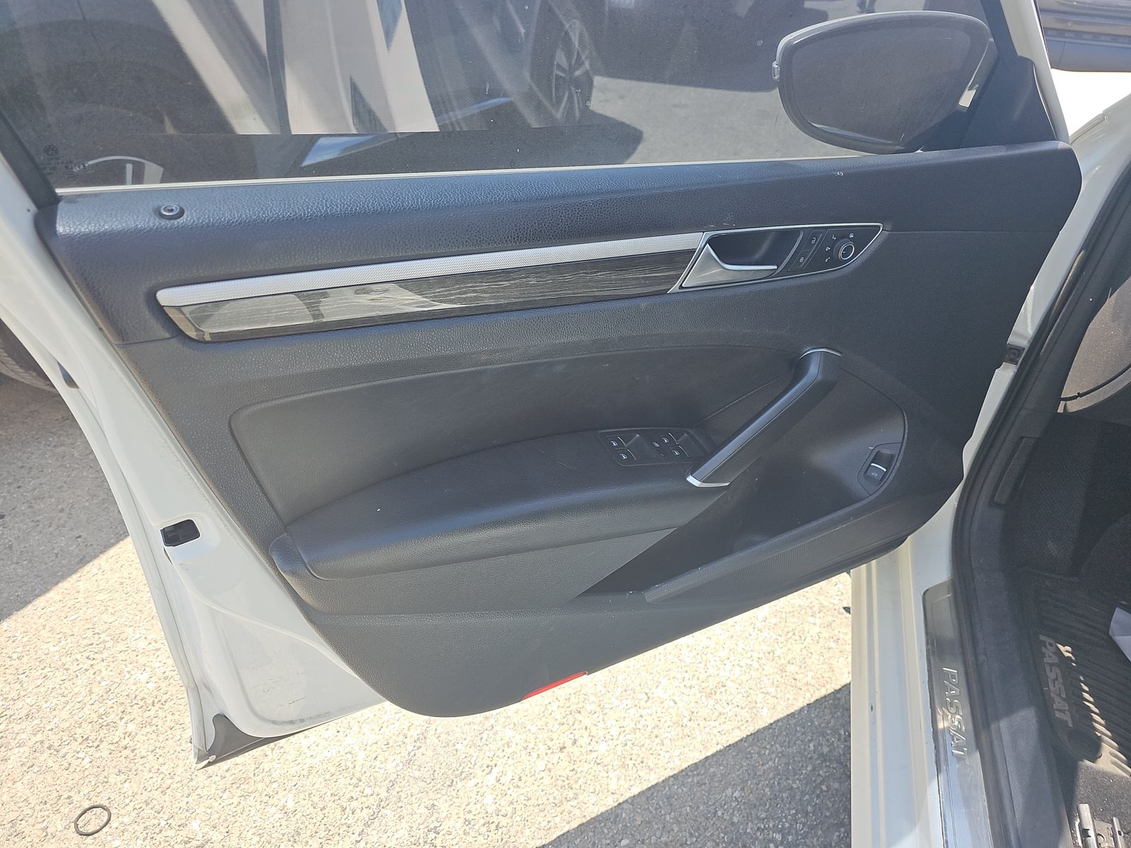 2016 Volkswagen Passat 3.6L SEL Premium FWD